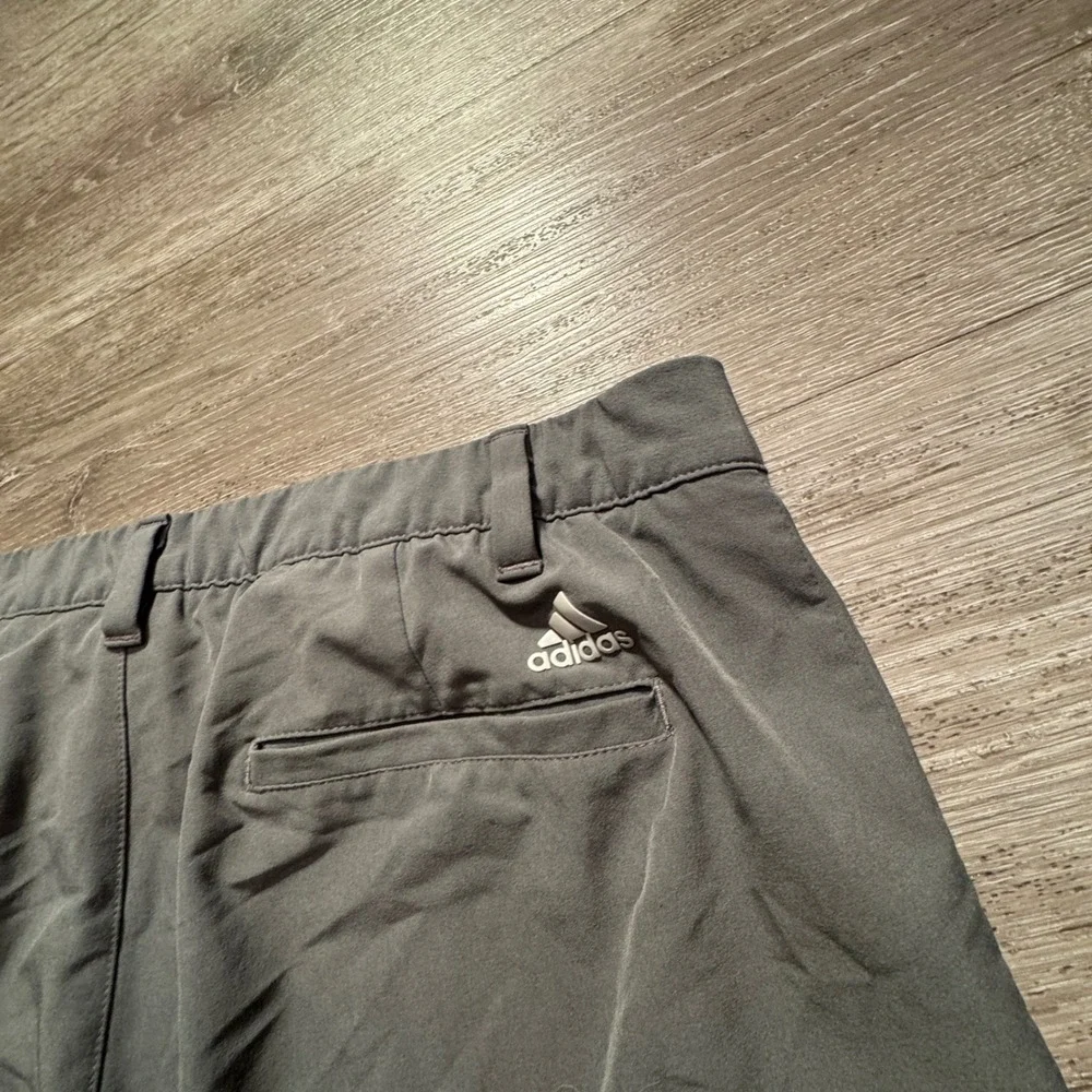 Adidas Golf Shorts Mens 38 Gray Stretch Performance Ultimate 365 Flat Golfer 10